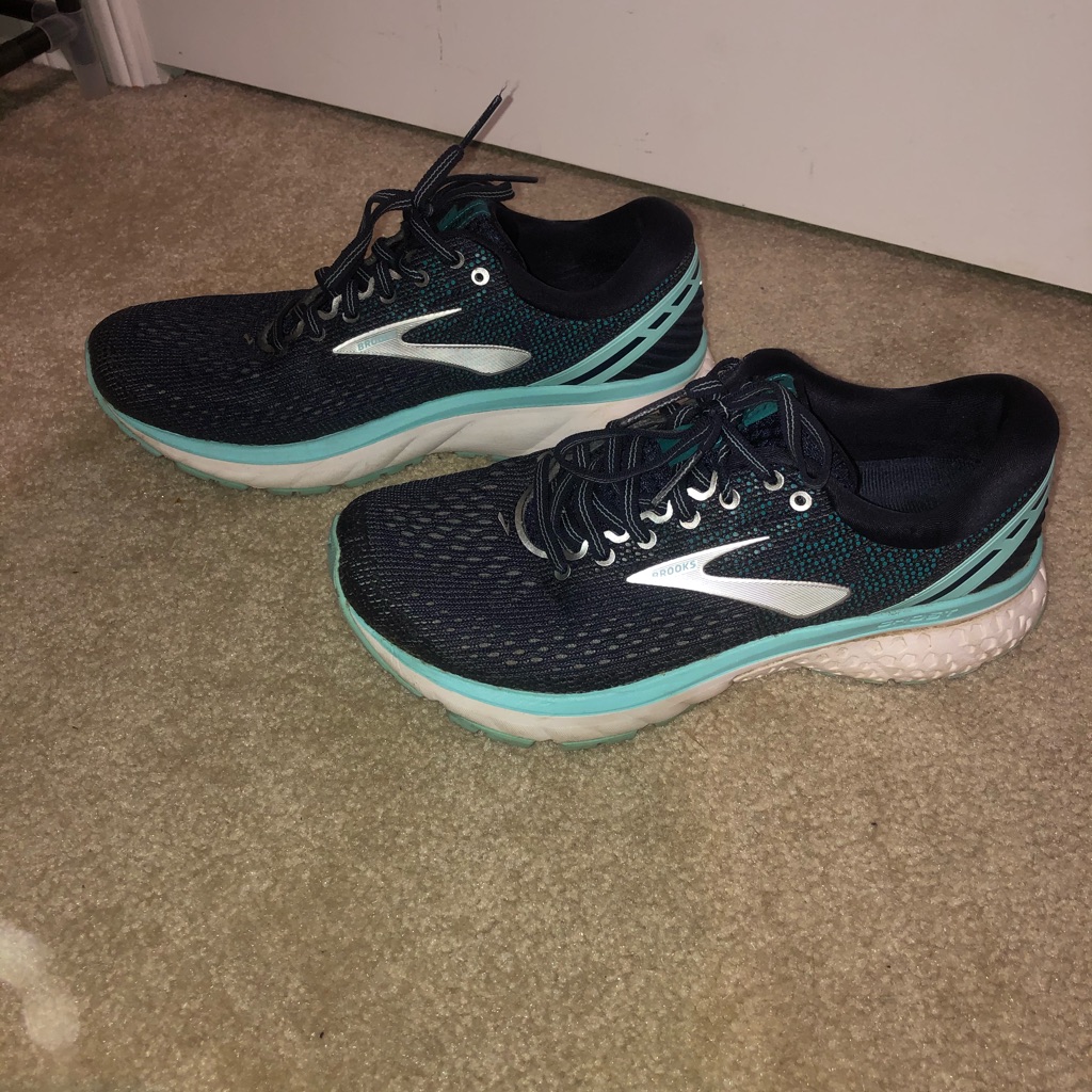 Size 7 1/2 Brooks Running Sneakers
